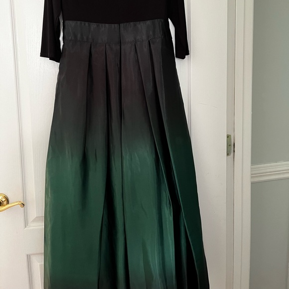 Formal Dress - Picture 2 of 2